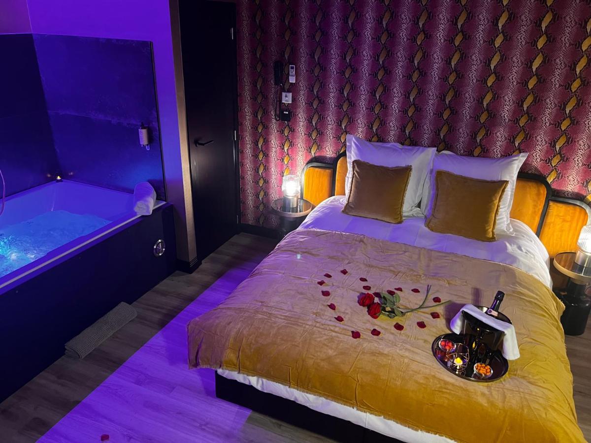 Hotel Mademoiselle เลียจ ภายนอก รูปภาพ