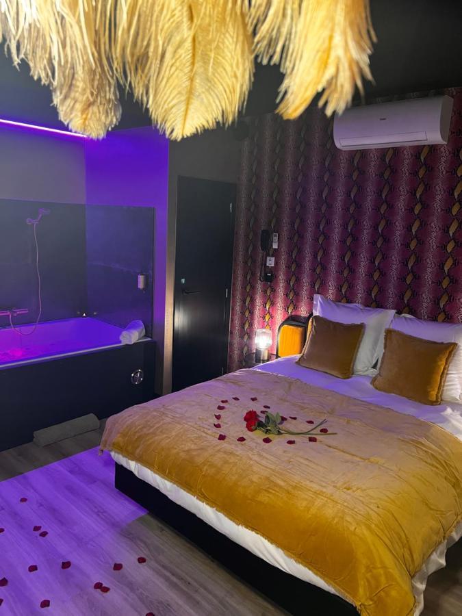 Hotel Mademoiselle เลียจ ภายนอก รูปภาพ