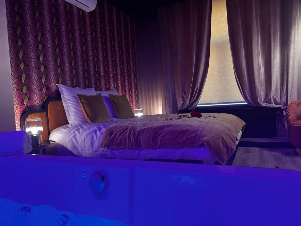 Hotel Mademoiselle เลียจ ภายนอก รูปภาพ