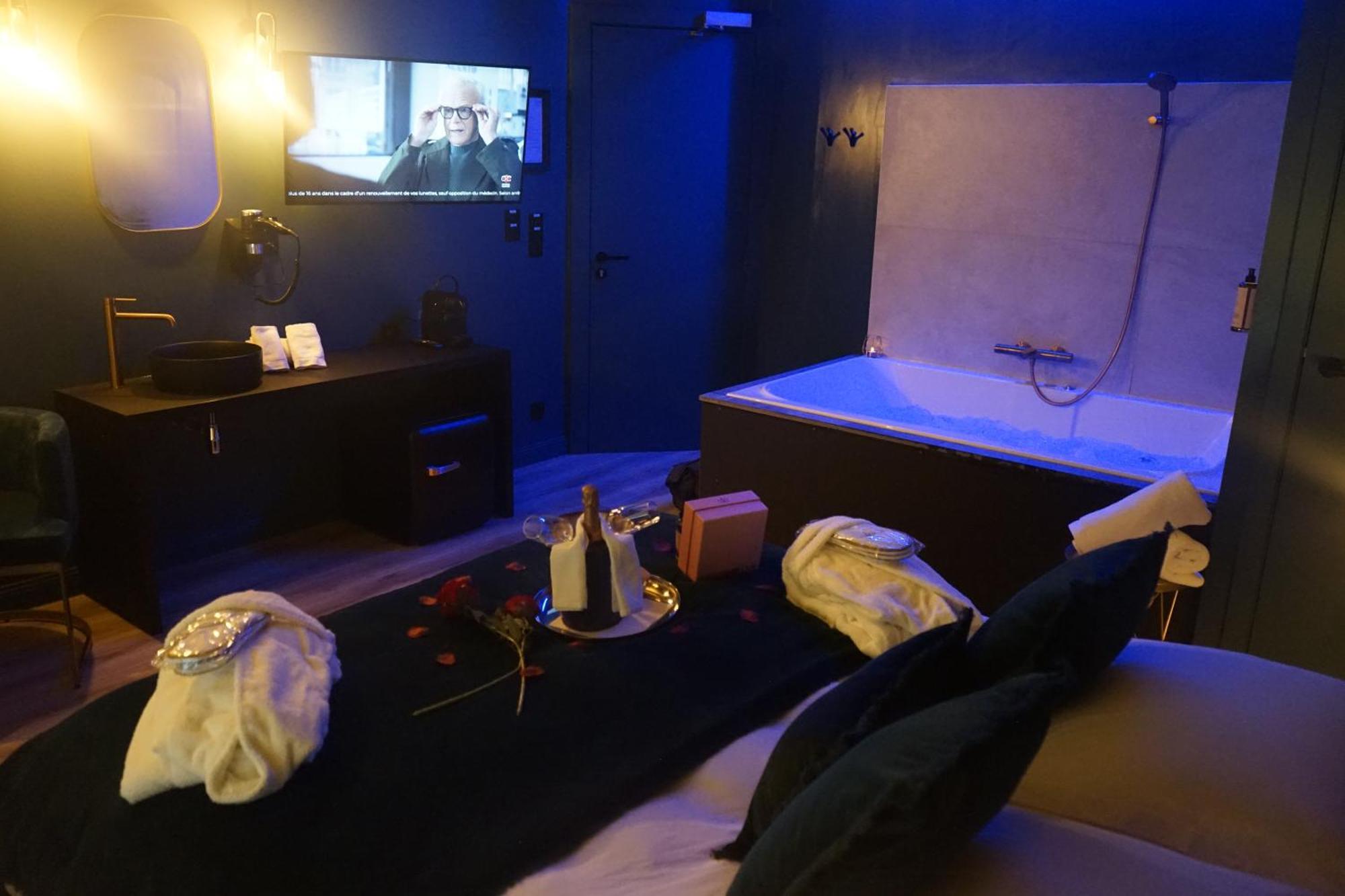 Hotel Mademoiselle เลียจ ภายนอก รูปภาพ