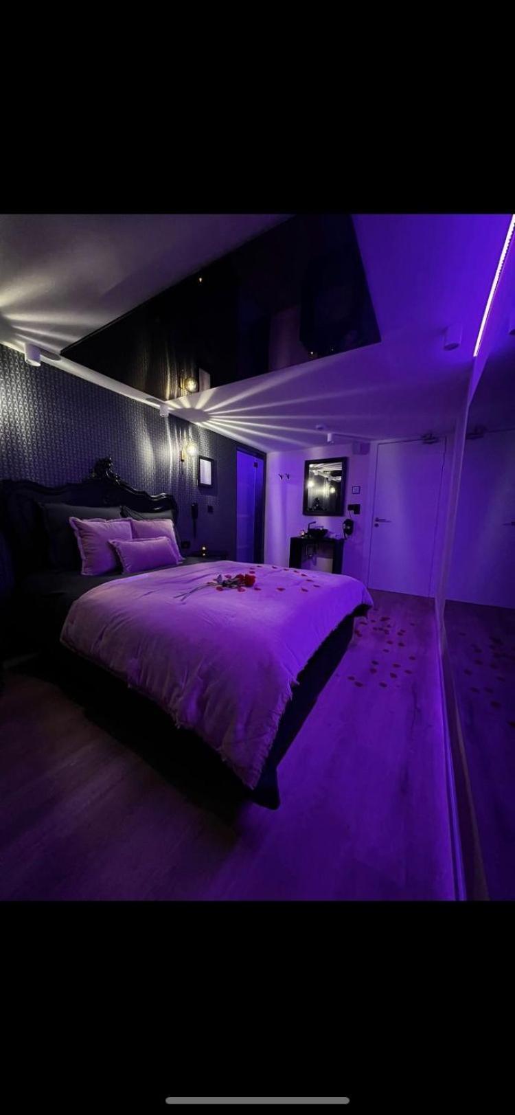 Hotel Mademoiselle เลียจ ภายนอก รูปภาพ