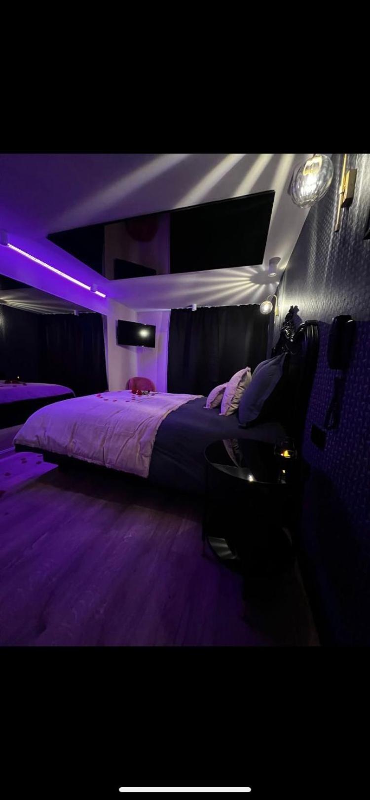 Hotel Mademoiselle เลียจ ภายนอก รูปภาพ